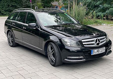 Mercedes-Benz C 180 T Avantg BlueEfficiency*NAVI+TEILLED+18"