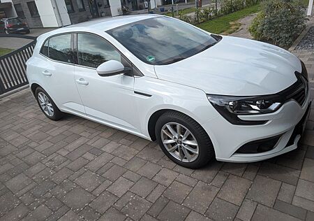 Renault Megane ENERGY TCe 130 Limited Limited