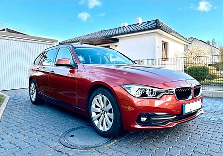 BMW 320d Touring Sport Line Automatic Spo...