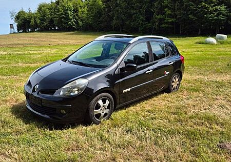 Renault Clio Grandtour by Rip Curl 1.2 16V TCE Rip Curl
