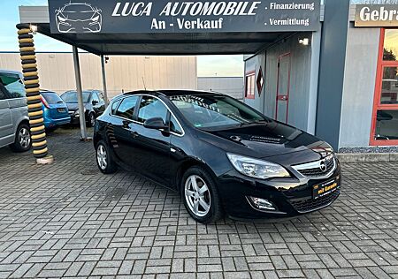 Opel Astra J Lim. 5-trg. Sport