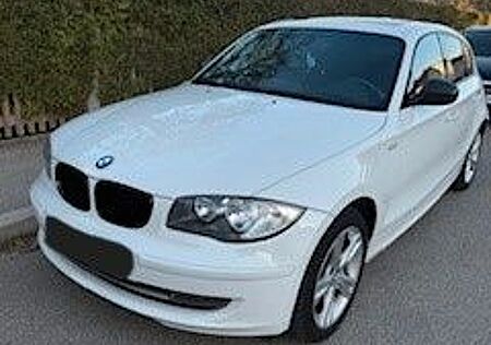 BMW 120i Automatik