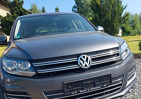 VW Tiguan Volkswagen 1.4 TSI BMT Trend & Fun Trend & Fun
