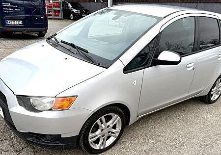 Mitsubishi Colt 1.3l Tüv NEU+1.HAND+Klima