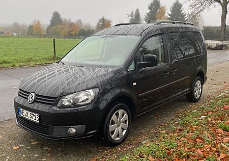 VW Caddy Volkswagen Maxi schwarz Allwetterreifen TÜV bis 07.27