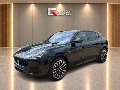 Maserati Grecale Modena Voll Chevron Luft Pano Sitzbel.