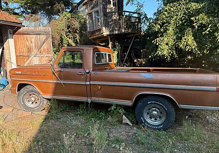 Ford F 250 F-250 Sport Custom (1972)