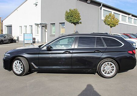BMW 520d Tour.+Komfortsitz+Panoramadach+HUD+Standh.+