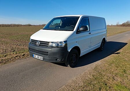 VW T5 Transporter Volkswagen 2.0 TDI 140 PS