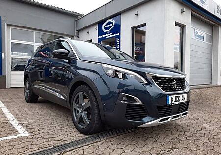 Peugeot 5008 Allure mit Automatik 8-fach bereift
