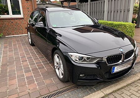 BMW 330d xDrive Touring Sport Line Automatic Spo...
