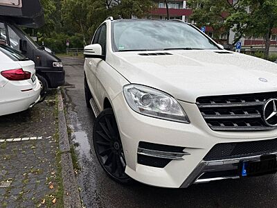 Mercedes-Benz ML 350 BlueTEC 4MATIC -