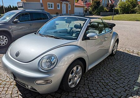 VW New Beetle Volkswagen 2.0 Cabriolet Standard