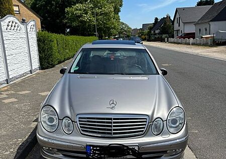 Mercedes-Benz E 270 Mercedes W211 CDI ELEGANCE