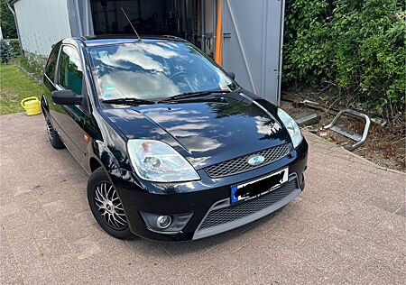Ford Fiesta Duratec 1,4 16V Sport