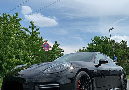 Porsche Panamera GTS Approved 11.2026/Sport Chrono Pa.