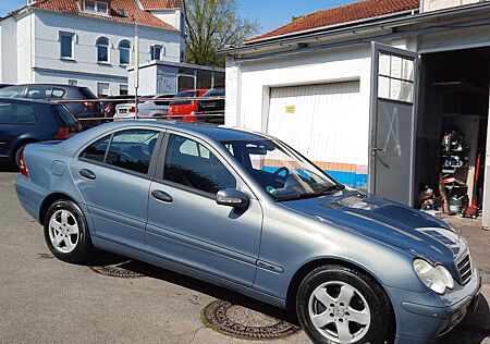 Mercedes-Benz C 180 Kompressor ALU NAVI TÜV:NEU "Gelegenheit"