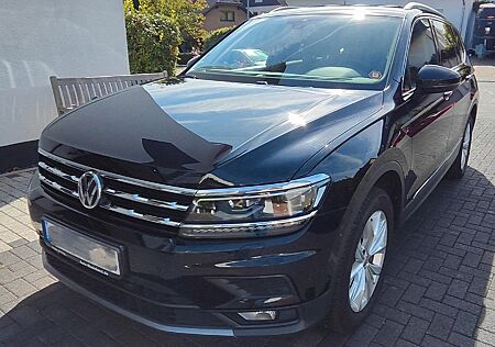VW Tiguan Allspace Volkswagen 1.5 TSI IQ.DRIVE 7-Sitzer Black