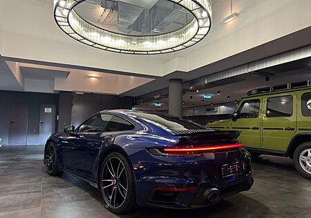 Porsche 992 TURBO LIFT/MATRIX/KLAPPENAUSPUFF/360GRAD
