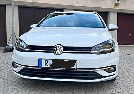 VW Golf Volkswagen 1.5 TSI ACT OPF DSG Highline Variant Hi...