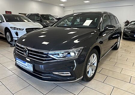 VW Passat Volkswagen Highline*AHK*LED*ACC*CAM*CarPlay*Leder*1H