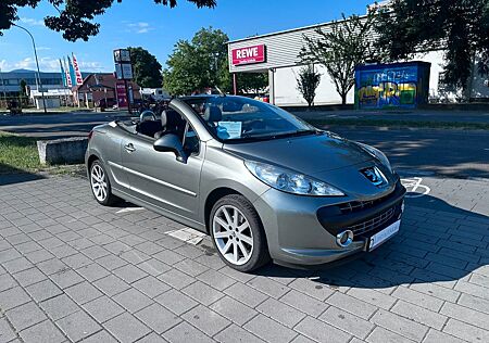 Peugeot 207 CC Cabrio-Coupe Roland Garros