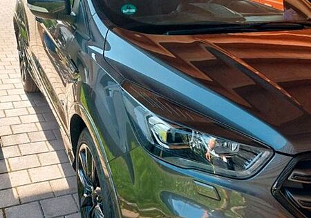 Ford Kuga 2,0 TDCi 4x4 132kW ST-Line PowerShift S...