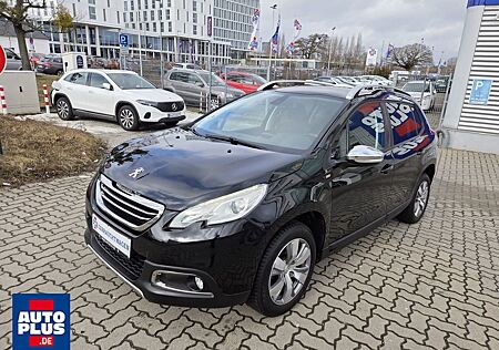 Peugeot 2008 PureTech 82 Style PANO+SITZHZG+PDC+HU NEUBC