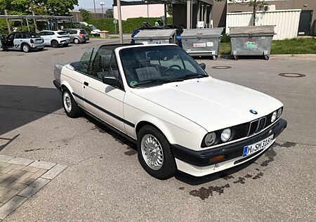 BMW 318i e30 Cabrio
