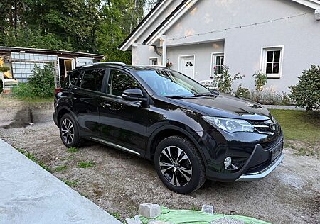 Toyota RAV 4 2,2-l-D-4D 4x4 Edition Edition