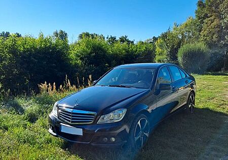 Mercedes-Benz C 180 BlueEFFICIENCY -