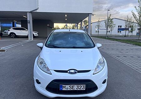 Ford Fiesta 1,6 TDCi 70kW DPF Sport Sport