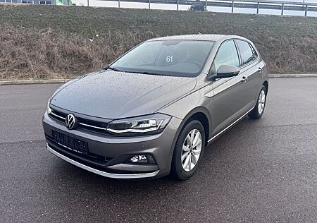 VW Polo Volkswagen VI Highline DSG Navi SHZ DAB+ PDC