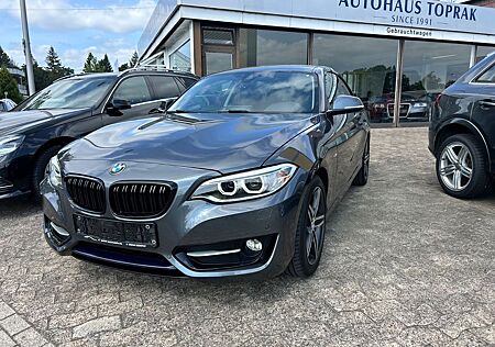 BMW 220 Baureihe 2 Coupe d Sport Line