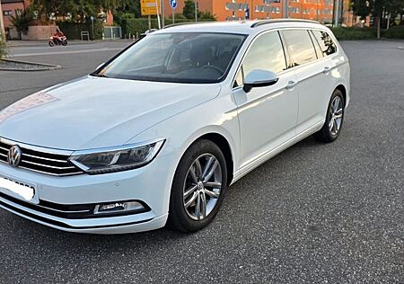 VW Passat Volkswagen B 8 Variant 2.0 TDI DSG Automatik