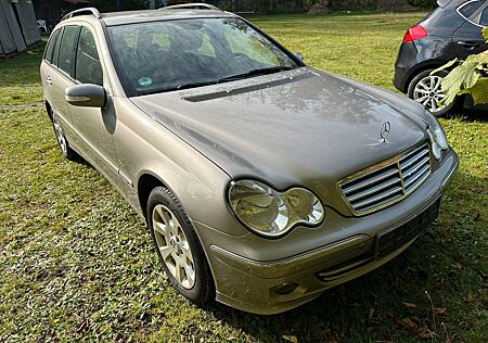 Mercedes-Benz C 180 KOMPRESSOR T ELEGANCE Elegance