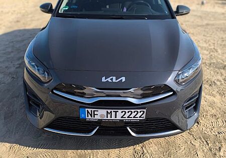 Kia Cee'd Sportswagon 1.6 GDI Plug-In Hybrid Vis...