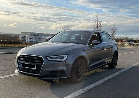 Audi A3 2.0 TDI SB - LED Shzg Digital - Langstrecke