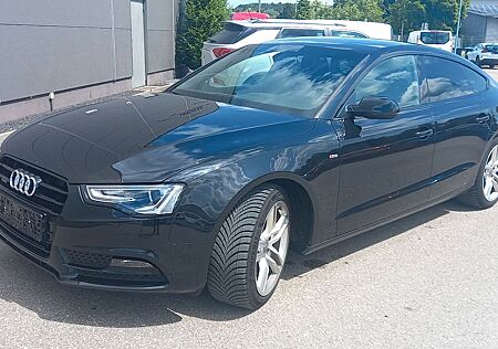 Audi A5 2.0 TFSI Quattro S-Line - Automatik - Navi