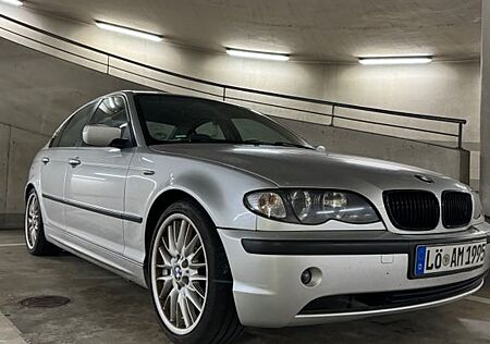 BMW 320i - E46 Limousine