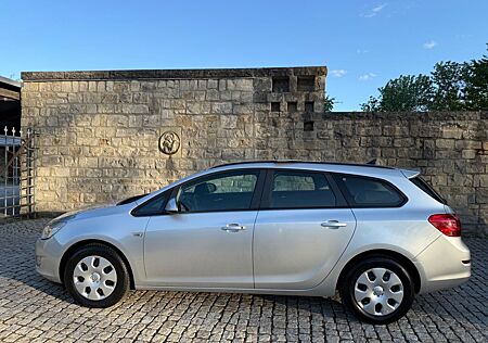 Opel Astra Sports Tourer 1.7 CDTI Edition 1.Hand NAVI