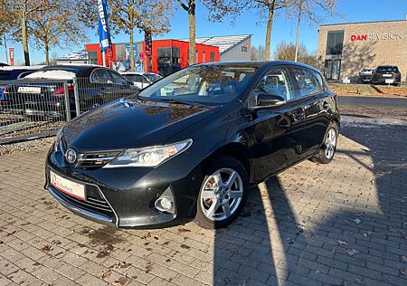 Toyota Auris 1.6 Executive Aut. Kamera Navi Temp Leder