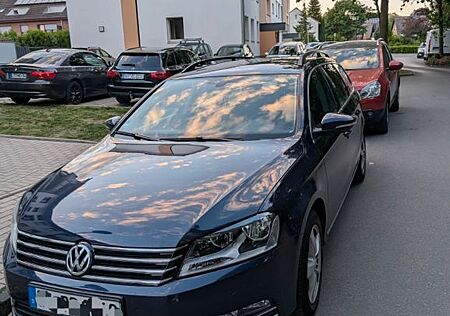 VW Passat Volkswagen 2.0 TDI BlueMotion Tech...