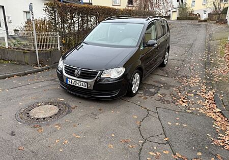 VW Touran Volkswagen 1.9 TDI DPF Highline Highline