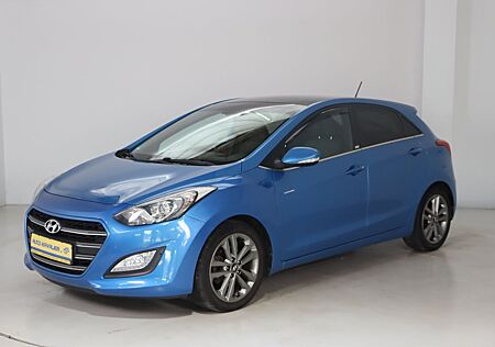 Hyundai i30 Passion * Navi * RFK * Lenkradhzg.