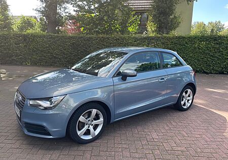 Audi A1 1.4 TFSI Attraction Attraction