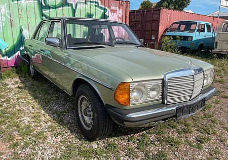 Mercedes-Benz 300 D Autm. el. SD