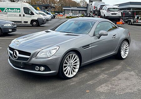 Mercedes-Benz SLK 200 *AT*NAVI*ALU*Sitzheizung*