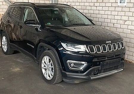 Jeep Compass Limited FWD