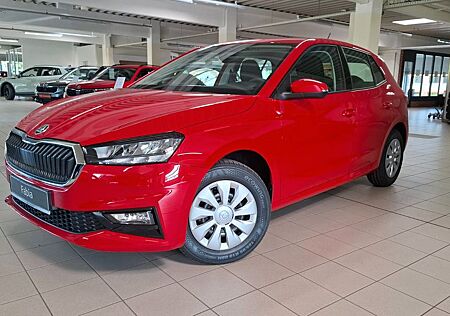 Skoda Fabia 80 PS Essence/Brganfahras/SHZ/getRB/AC